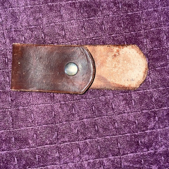 Raw hide leather with half snap button project leather - Picture 3 of 5